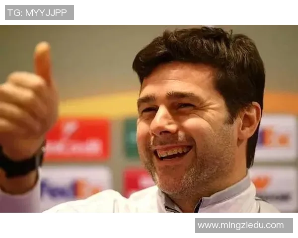 足球明星意外曝光偷袜子视频引发网友热议和调侃 足球明星意外曝光偷袜子视频引发网友热议和调侃