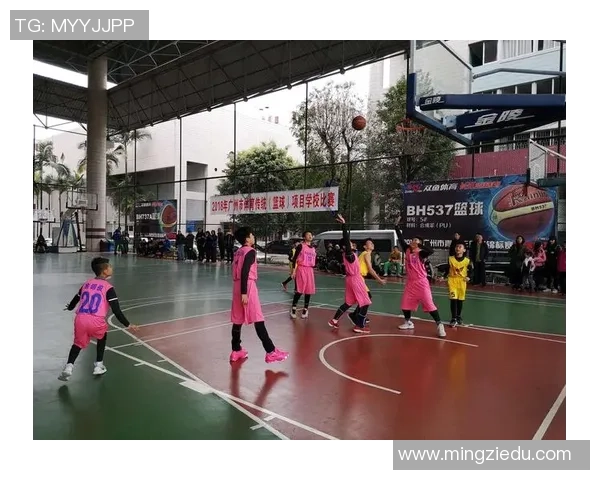 广州足球队在灵活性排行榜中荣登第四名展现出强大实力与潜力 广州足球队在灵活性排行榜中荣登第四名展现出强大实力与潜力